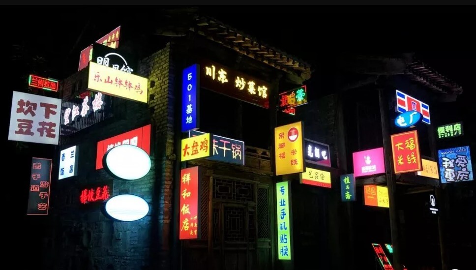在川美上學是一種什么體驗？重慶美術(shù)集訓畫室?guī)銇頋q姿勢了！