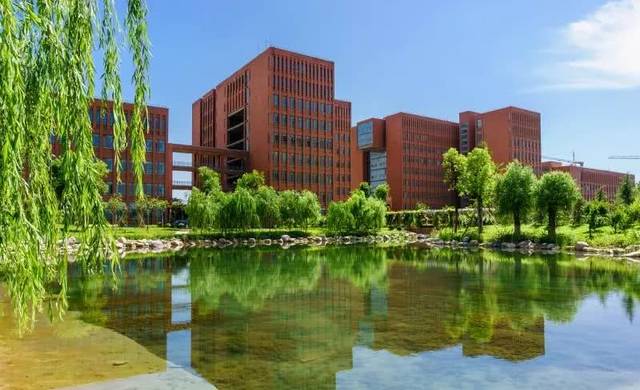 這八所“輕工”大學(xué)設(shè)計類專業(yè)都杠杠的！想往美術(shù)設(shè)計類行業(yè)發(fā)展的可以考慮下！圖五