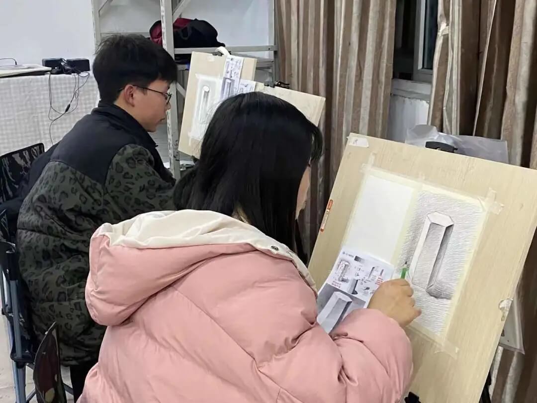 重慶美術(shù)培訓(xùn)寒假班畢業(yè)啦 ‖ 你的努力終不負(fù)自己！圖十四