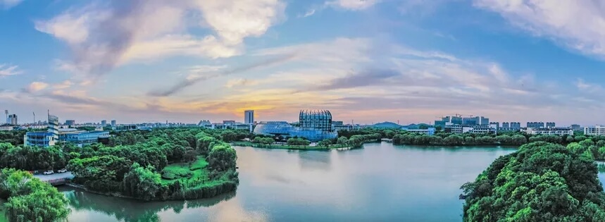 東華大學(xué)2021年美術(shù)類專業(yè)錄取分?jǐn)?shù)線公布，想要報(bào)考的同學(xué)不容錯(cuò)過(guò)