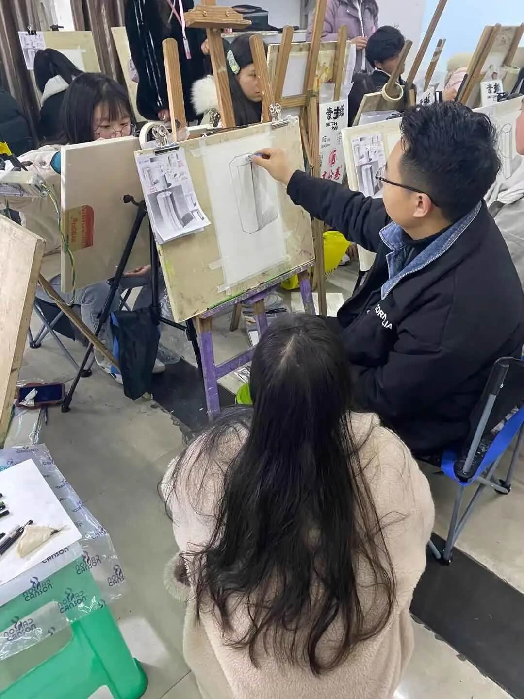 重慶美術(shù)培訓(xùn)寒假班畢業(yè)啦 ‖ 你的努力終不負(fù)自己！圖十